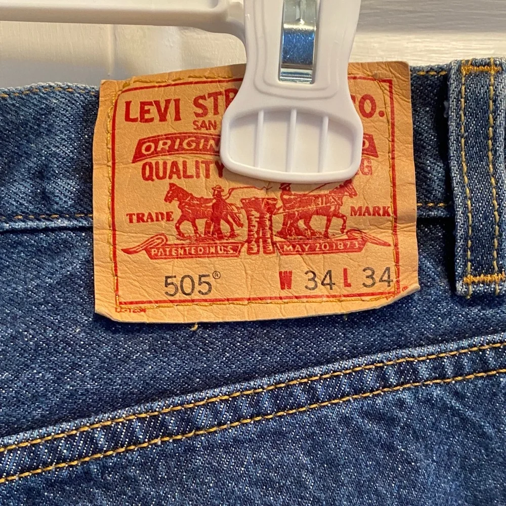 Levi’s 505 Men's Regular Fit Indigo Blue Jeans
